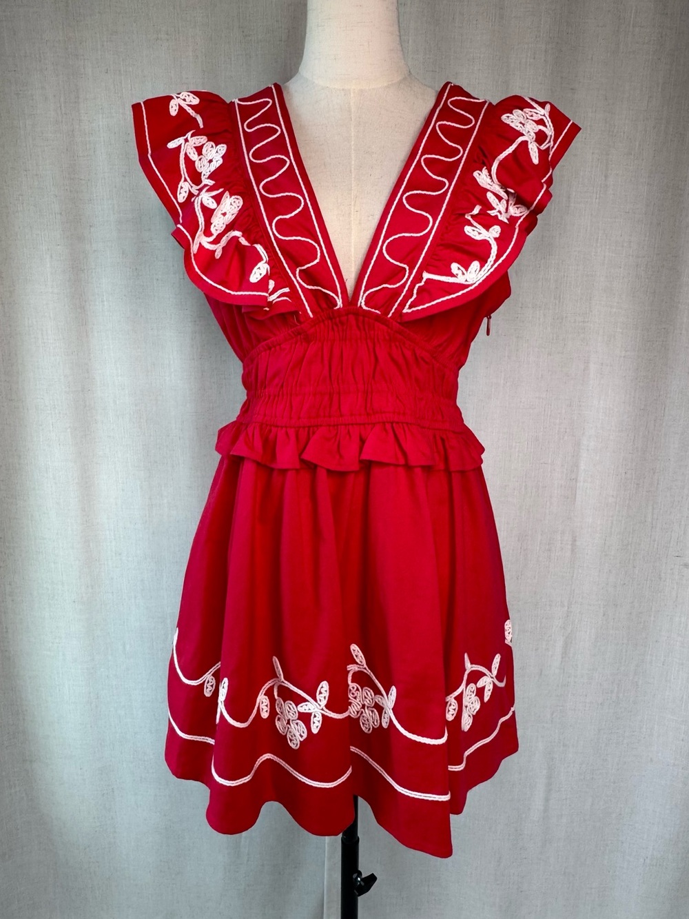 Strut & Bolt Leah Embroidered Linen Blend Mini Dress Cherry Red Size M